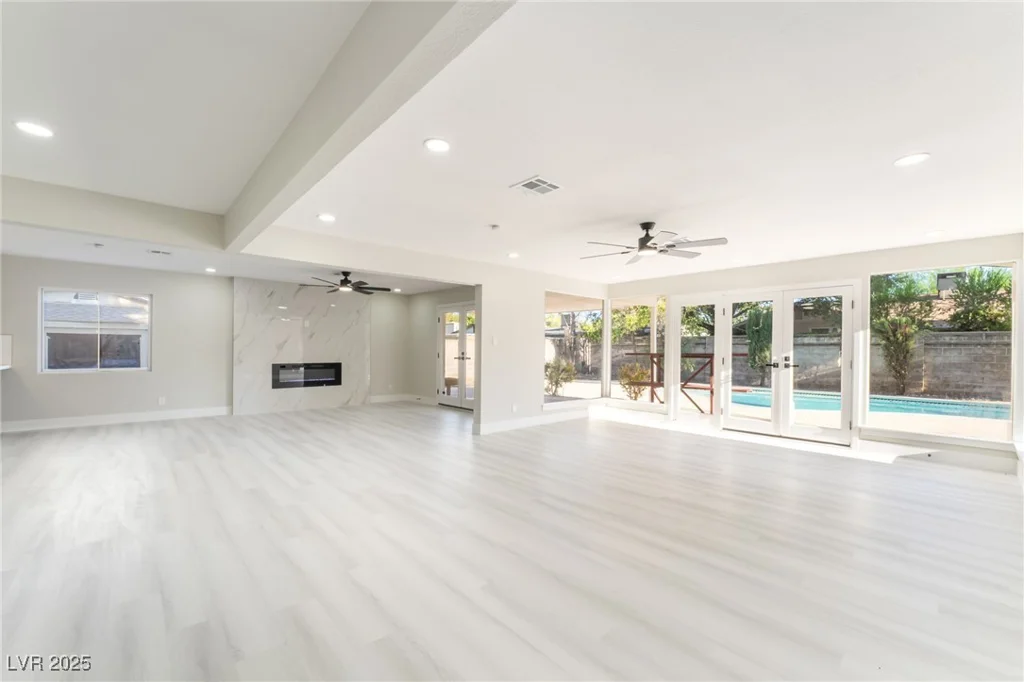 2701 Mason, Las Vegas, NV 89102