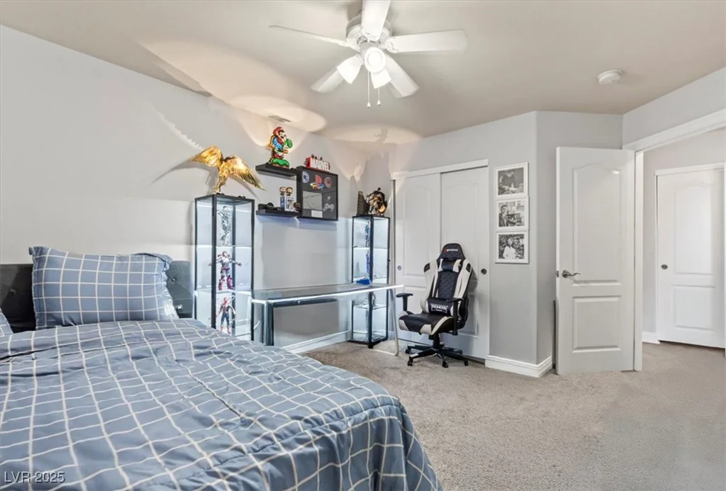 8735 Traveling Breeze, Las Vegas, NV 89178