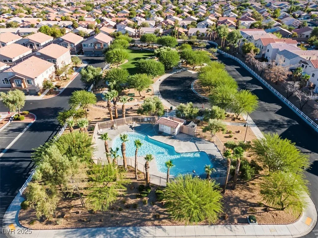 8735 Traveling Breeze, Las Vegas, NV 89178