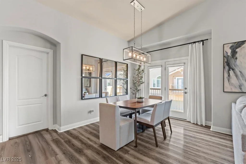 8735 Traveling Breeze, Las Vegas, NV 89178