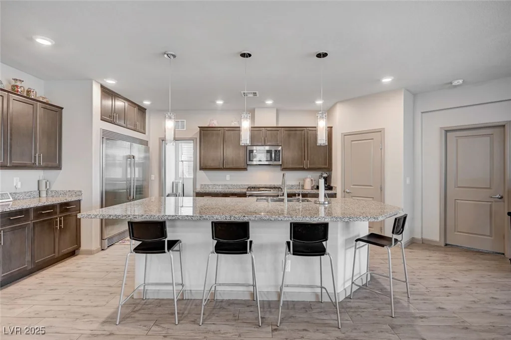 6790 Tangled Vines, Las Vegas, NV 89139