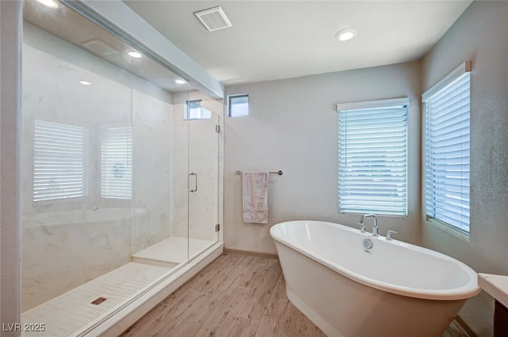 6790 Tangled Vines, Las Vegas, NV 89139
