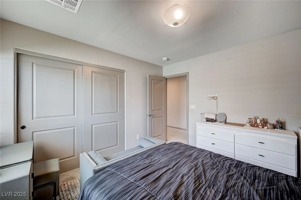 6790 Tangled Vines, Las Vegas, NV 89139