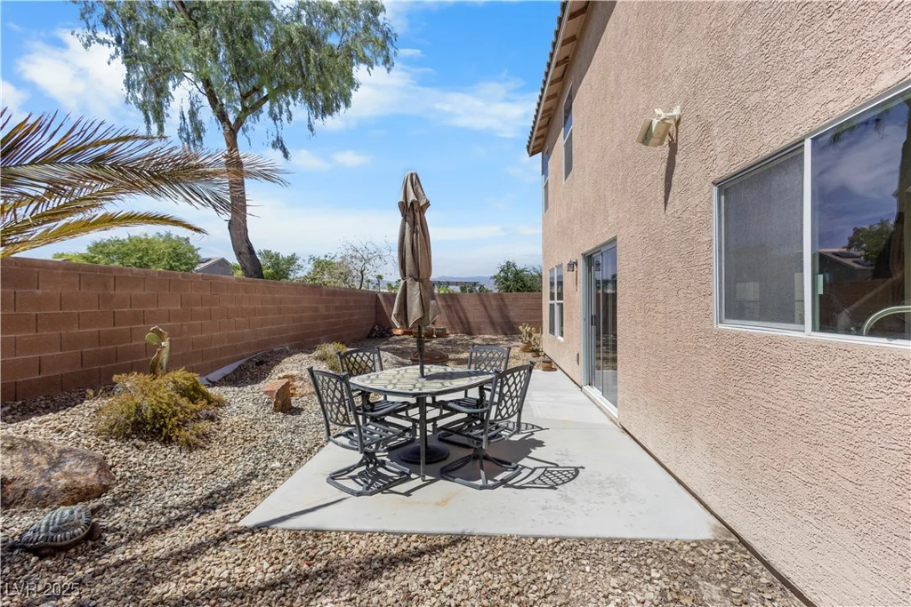 5047 Naff Ridge, Las Vegas, NV 89131