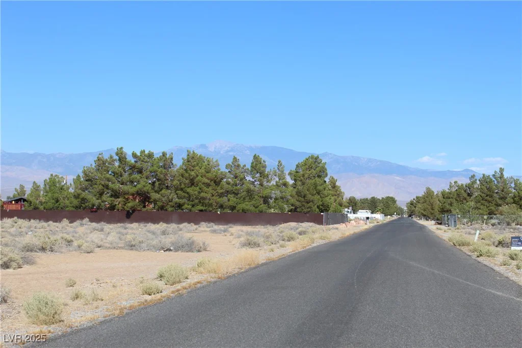 3450 Retread, Pahrump, NV 89048