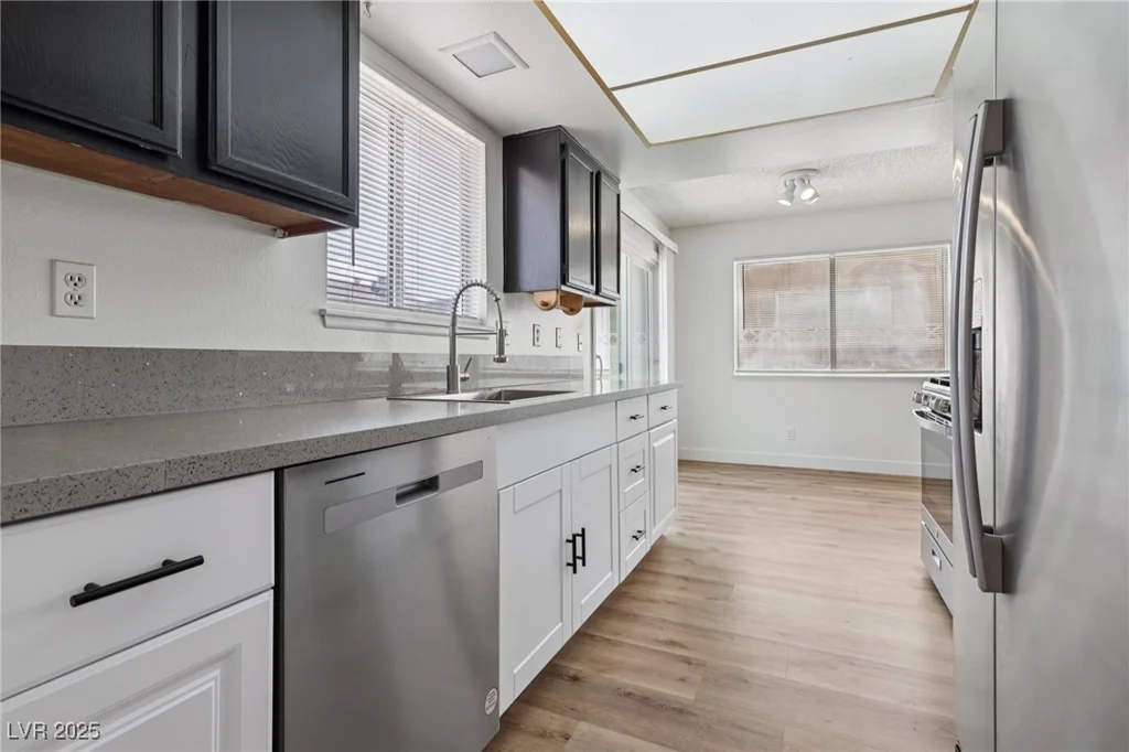 1524 Teardrop, Las Vegas, NV 89142