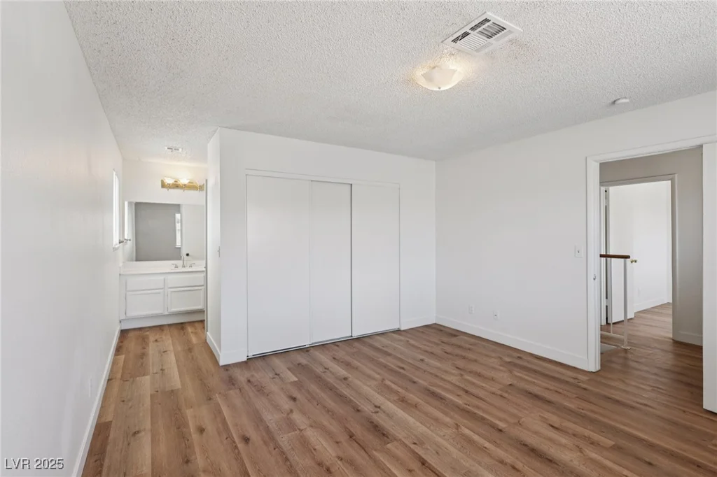 1524 Teardrop, Las Vegas, NV 89142