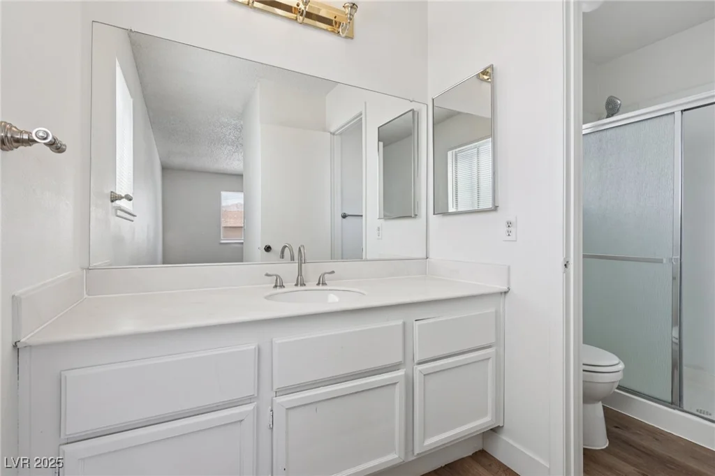 1524 Teardrop, Las Vegas, NV 89142