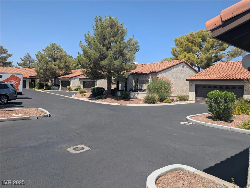 3184 La Mancha, Henderson, NV 89014