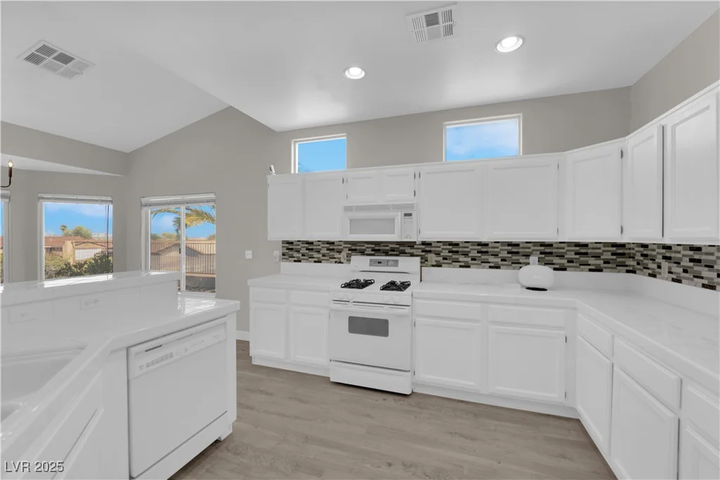 650 Victory, Henderson, NV 89015