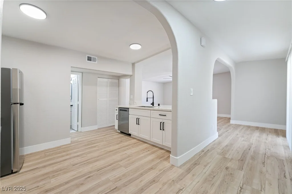 2221 Ellis, North Las Vegas, NV 89030