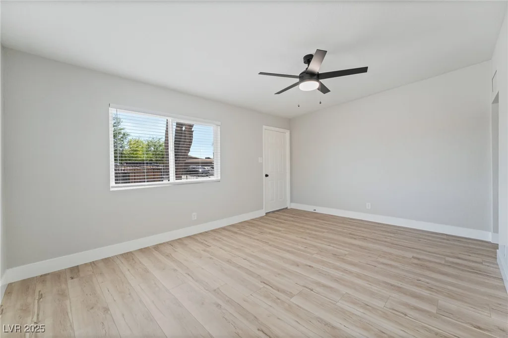 2221 Ellis, North Las Vegas, NV 89030