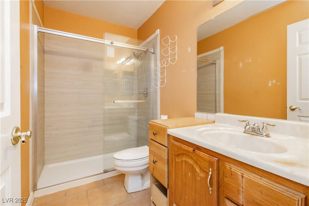 6121 Blossom Knoll, Las Vegas, NV 89108