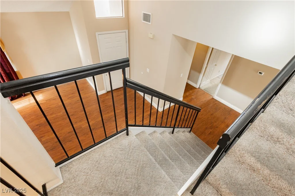 6121 Blossom Knoll, Las Vegas, NV 89108