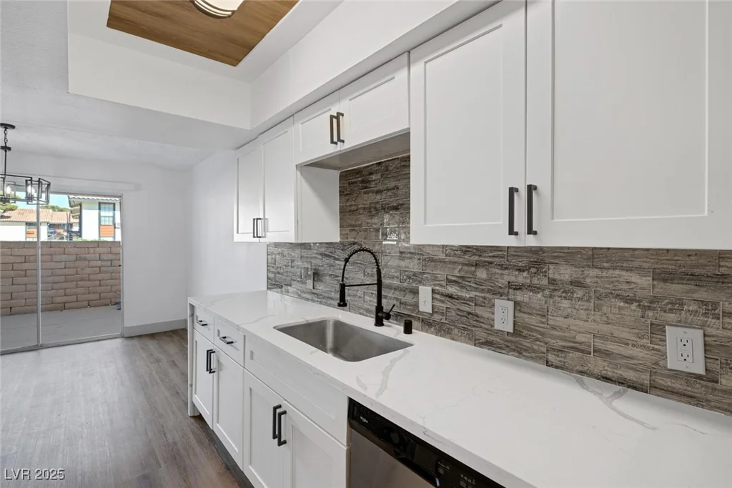 4571 Sirius, Las Vegas, NV 89102
