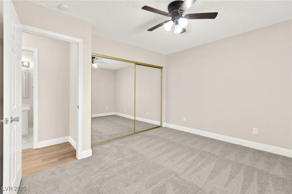 2120 Willowbury, Las Vegas, NV 89108
