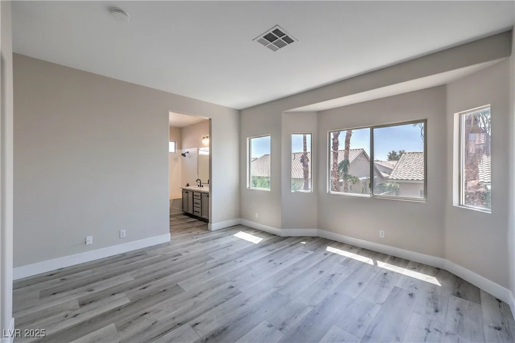 979 Park Bridge, Las Vegas, NV 89123