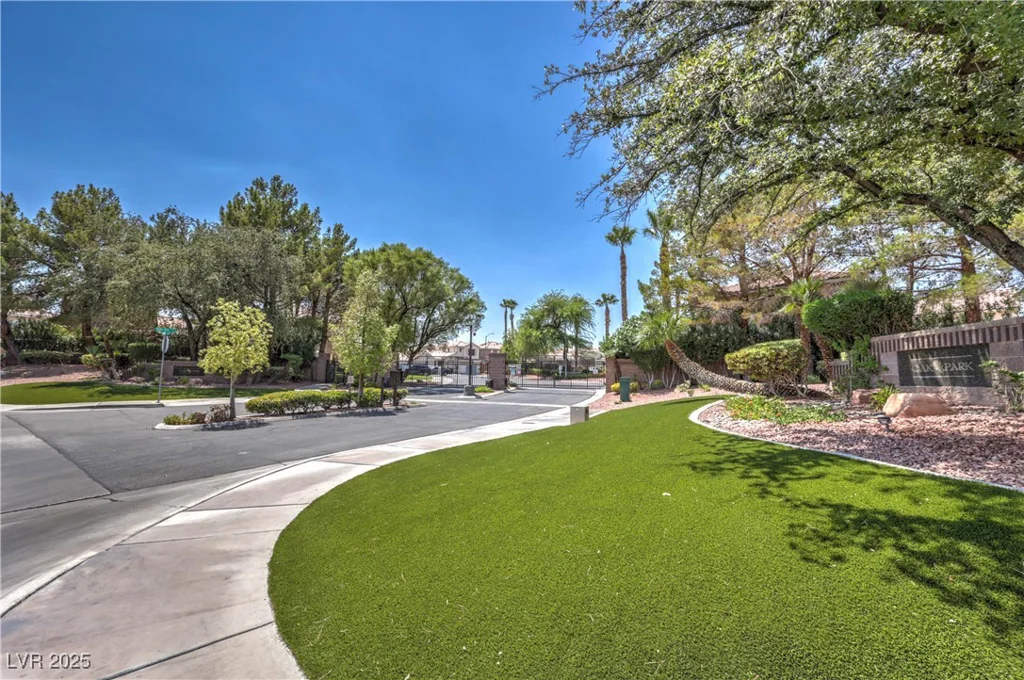 979 Park Bridge, Las Vegas, NV 89123