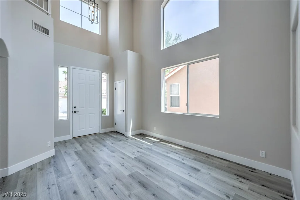 979 Park Bridge, Las Vegas, NV 89123