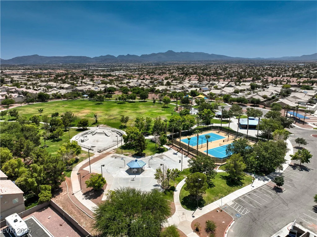 979 Park Bridge, Las Vegas, NV 89123