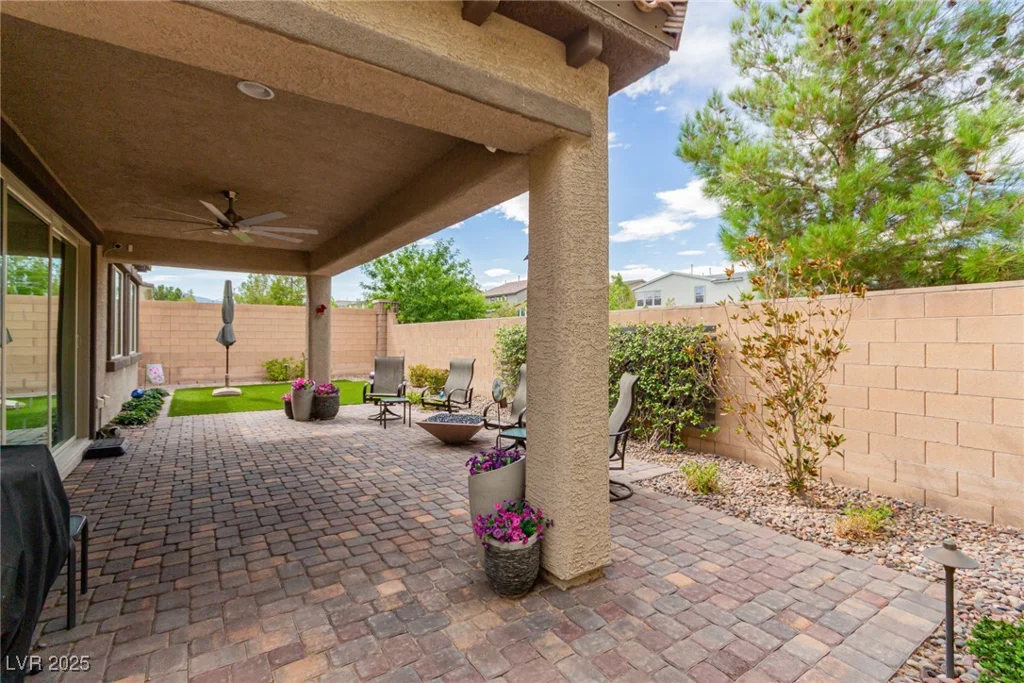 9730 Wildflower Vista, Las Vegas, NV 89166