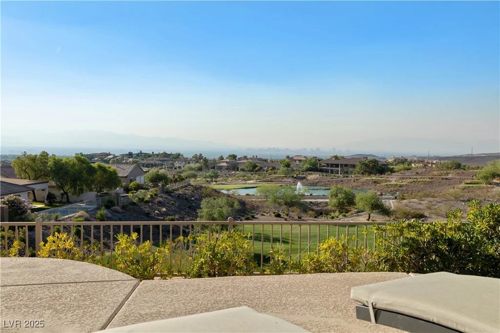 6 Kittansett, Henderson, NV 89052