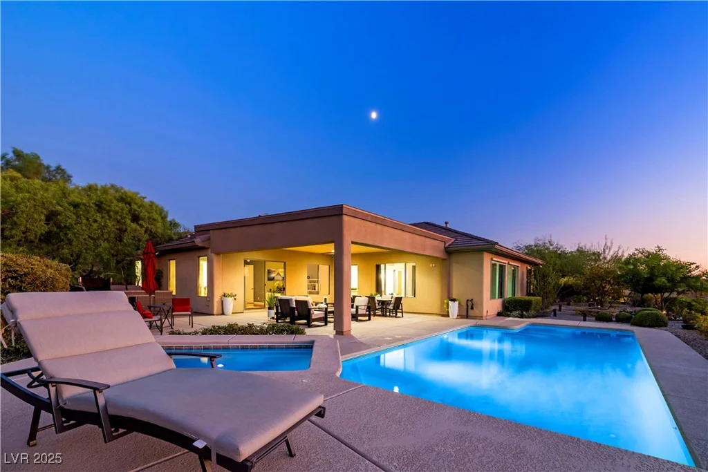 6 Kittansett, Henderson, NV 89052