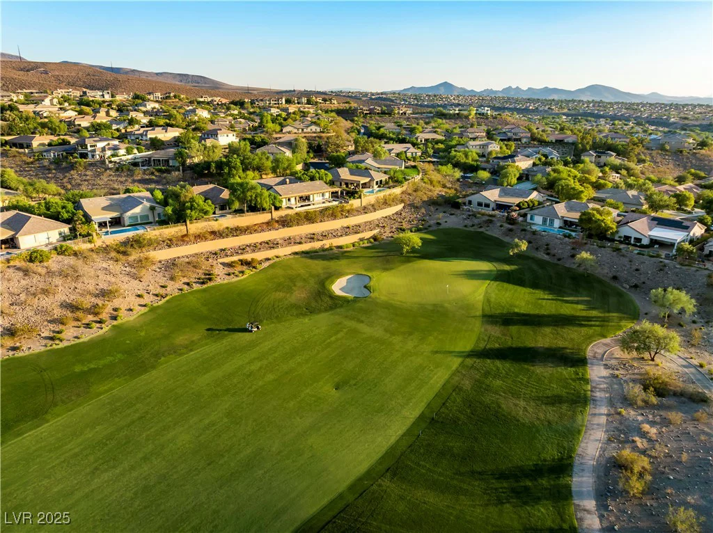 6 Kittansett, Henderson, NV 89052
