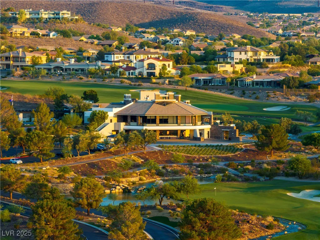 6 Kittansett, Henderson, NV 89052