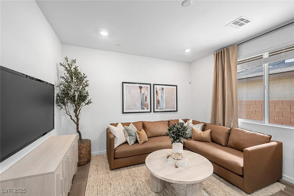 137 Harper Crest, Henderson, NV 89011