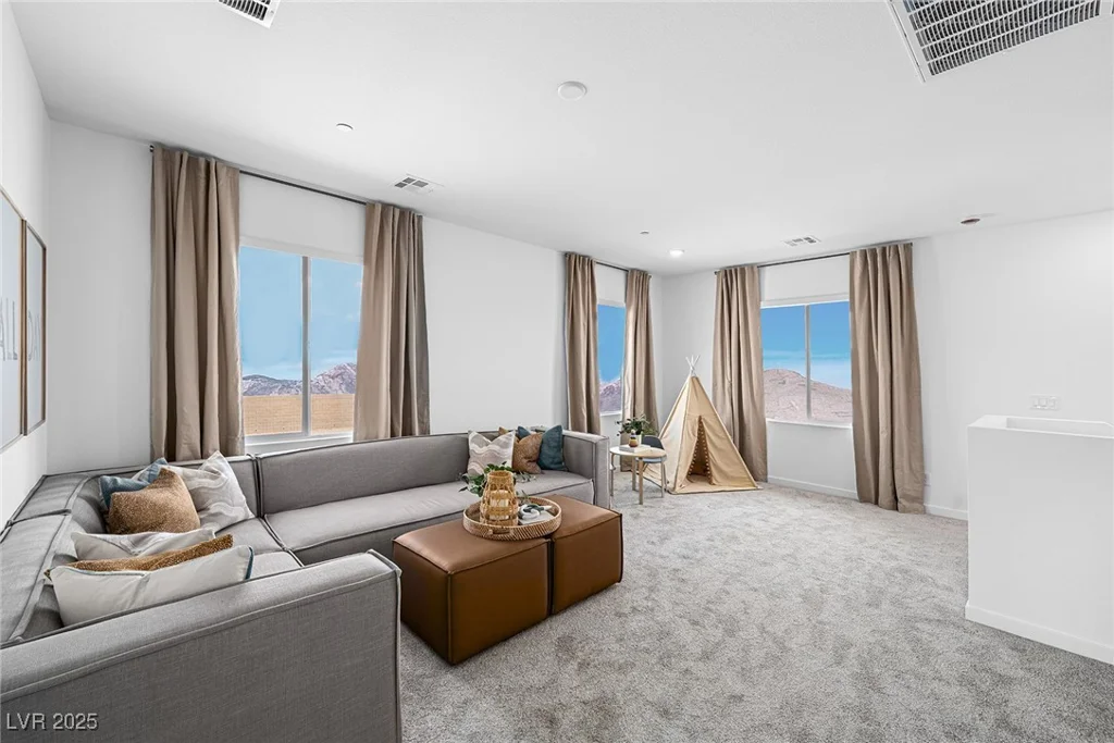 137 Harper Crest, Henderson, NV 89011