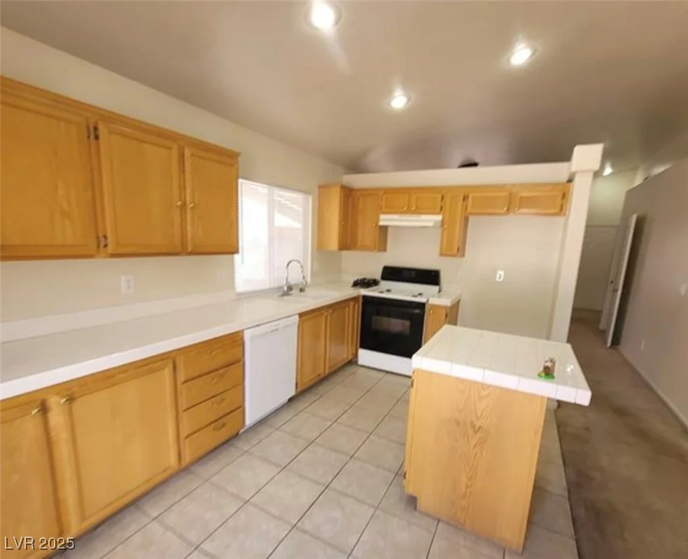 4856 Minturn, Las Vegas, NV 89130
