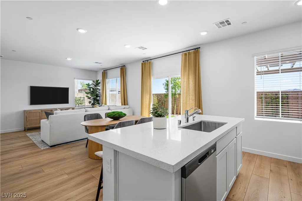346 Brighton Bluffs, Henderson, NV 89011