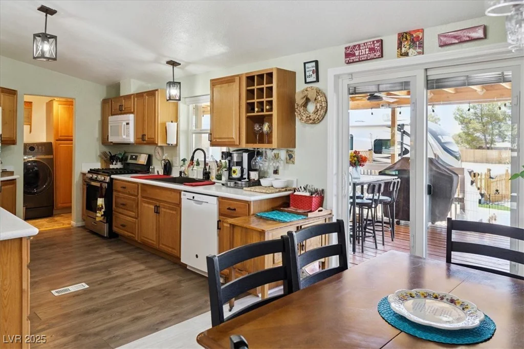 1791 Bruce, Pahrump, NV 89048
