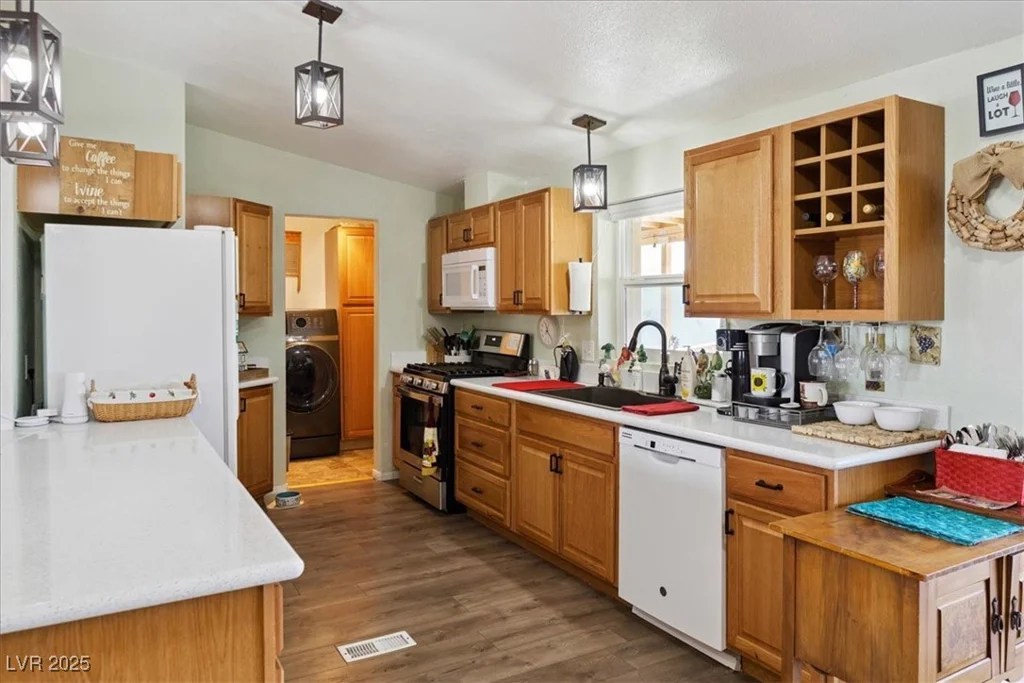 1791 Bruce, Pahrump, NV 89048