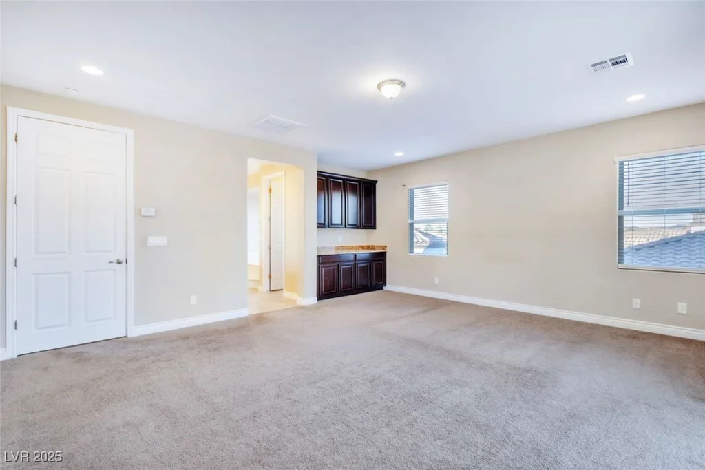 37 Carolina Cherry, Las Vegas, NV 89141