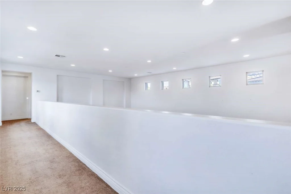 37 Carolina Cherry, Las Vegas, NV 89141