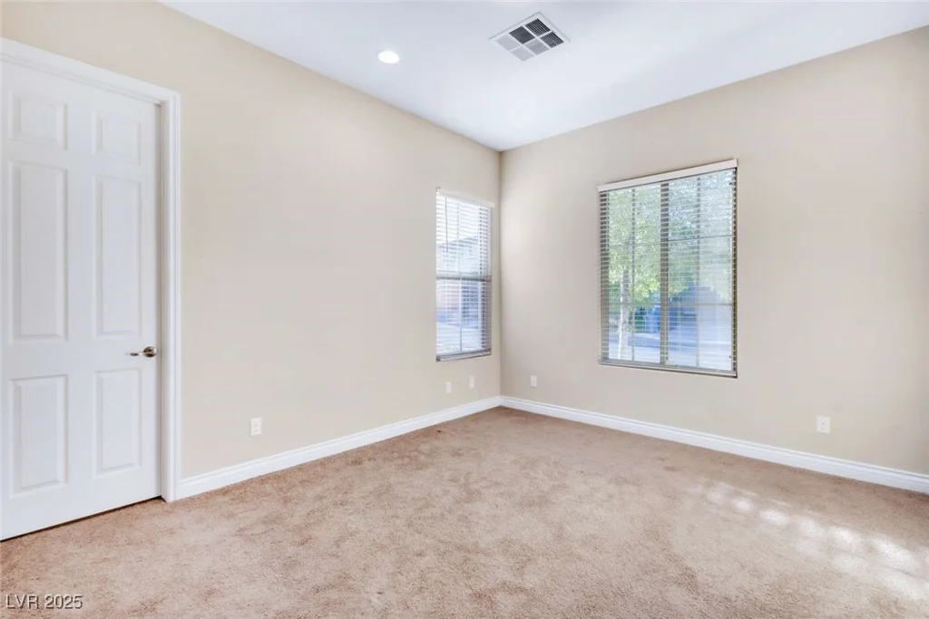37 Carolina Cherry, Las Vegas, NV 89141
