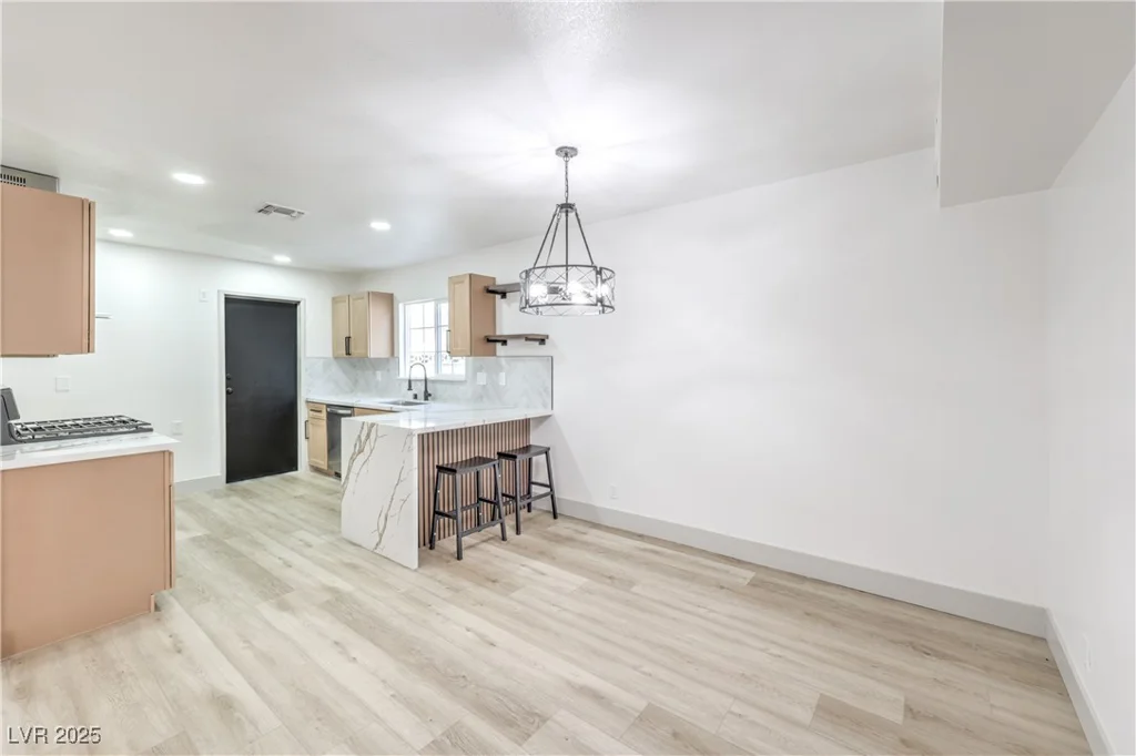 1805 Amboy, Las Vegas, NV 89108