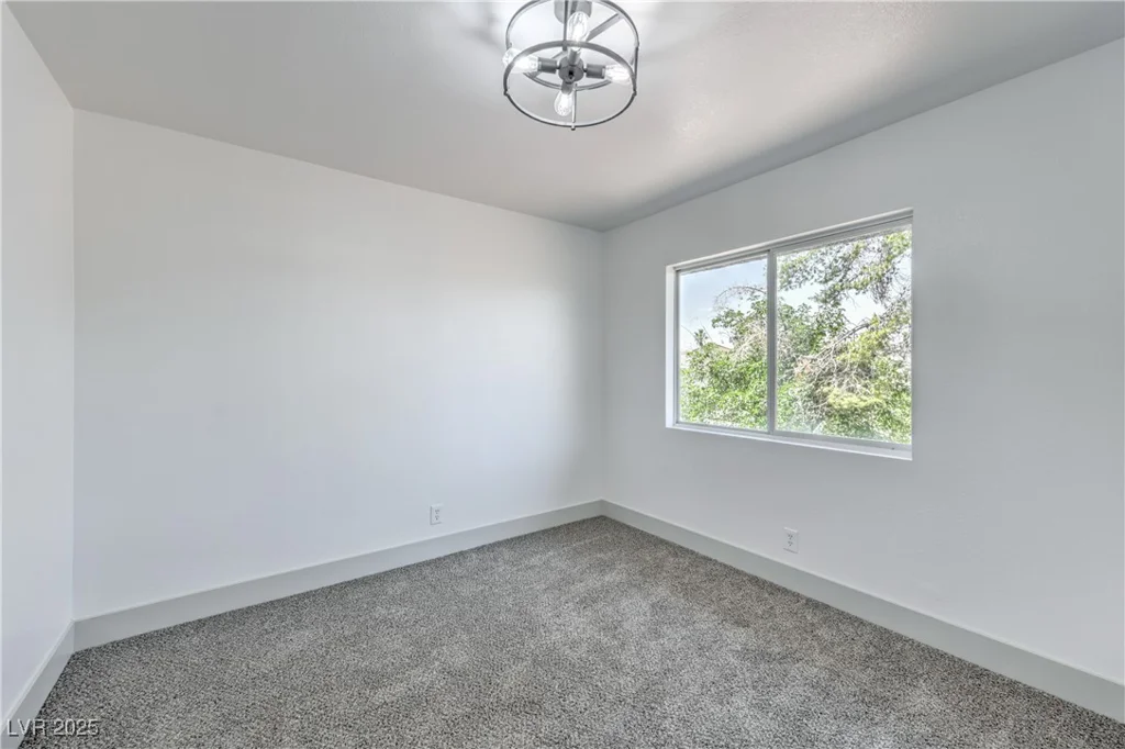 1805 Amboy, Las Vegas, NV 89108