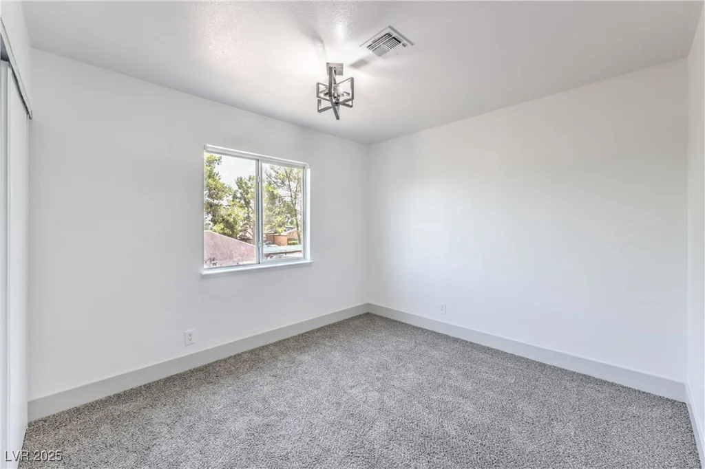 1805 Amboy, Las Vegas, NV 89108