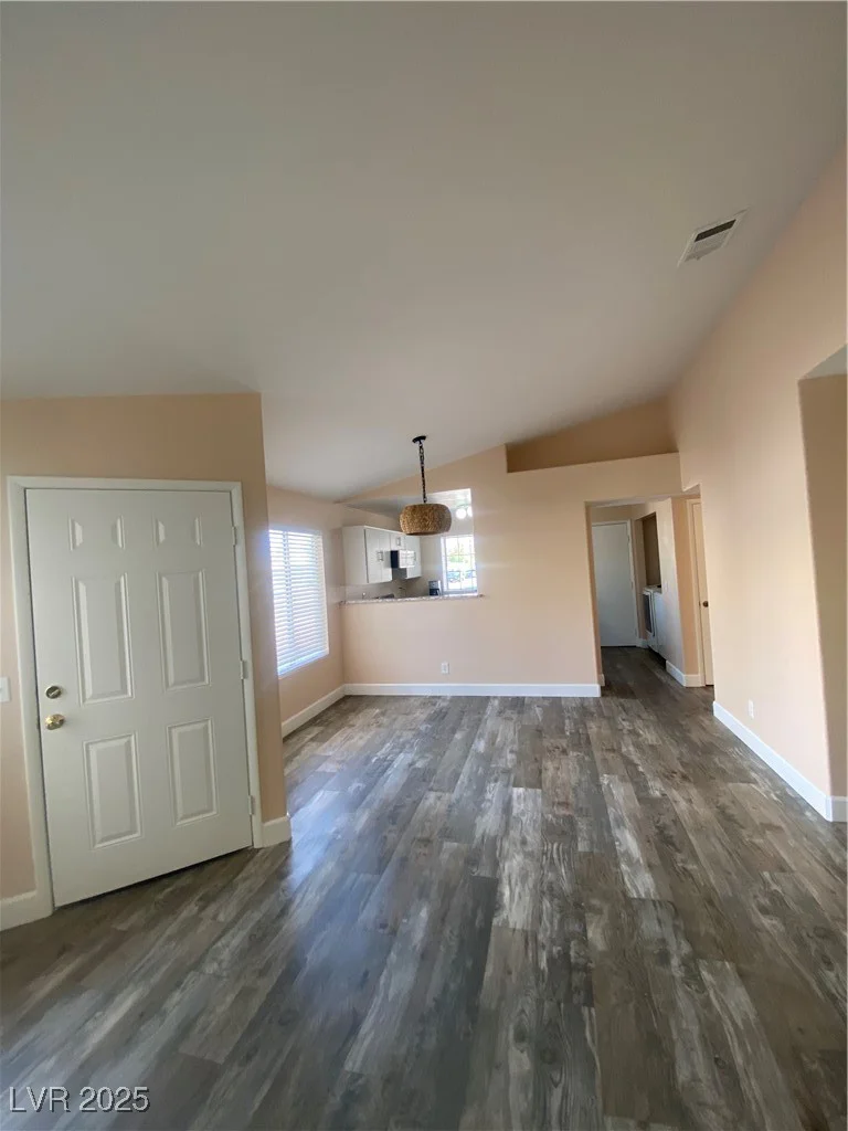 5955 Commodore Cove, Las Vegas, NV 89142