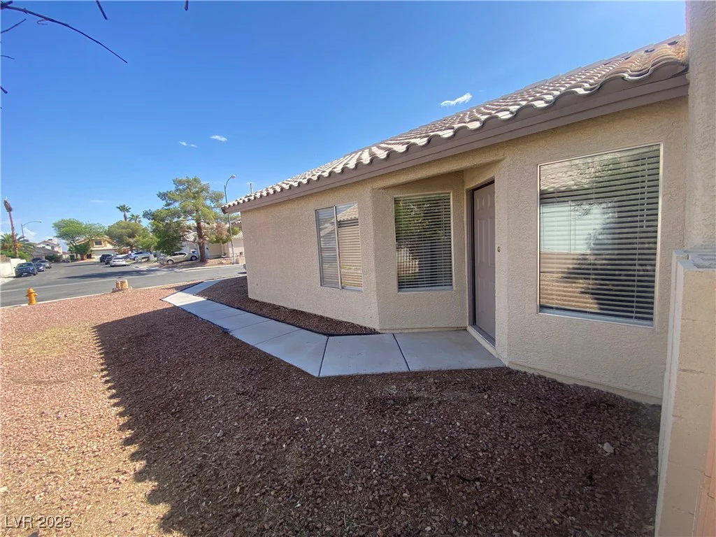 5955 Commodore Cove, Las Vegas, NV 89142
