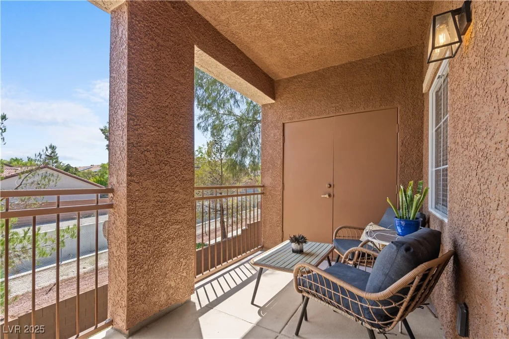 3805 Ormond Beach, Las Vegas, NV 89129