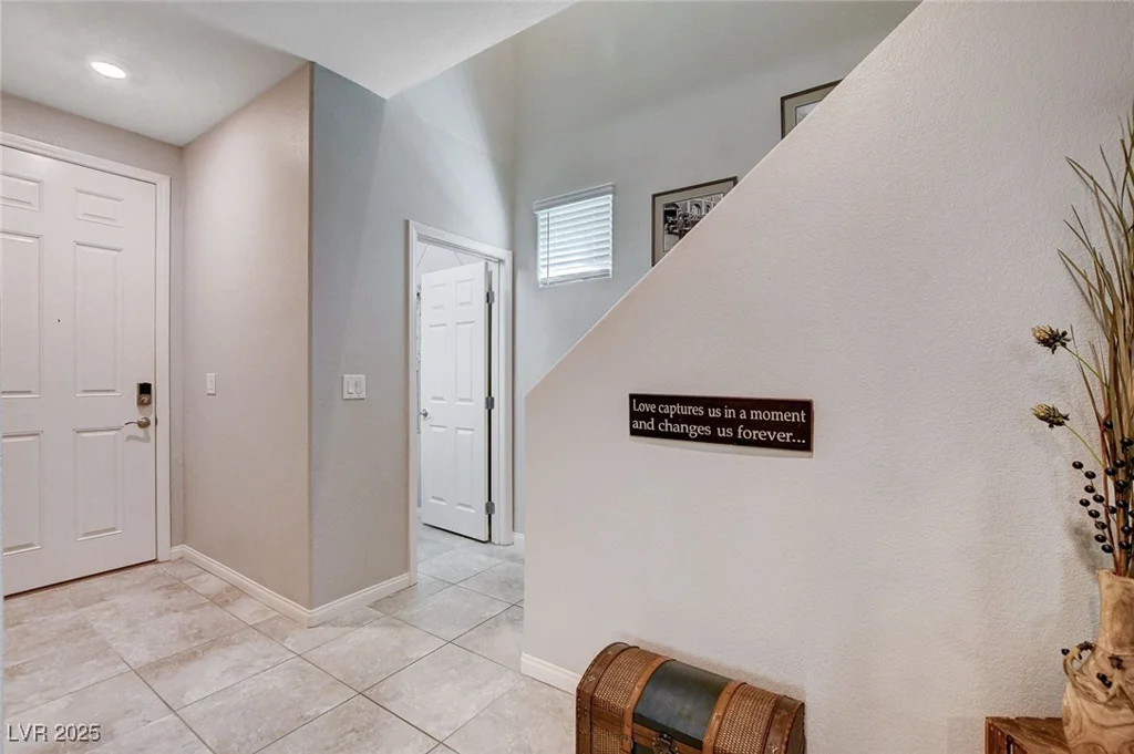 7733 Wishbone Falls, North Las Vegas, NV 89084