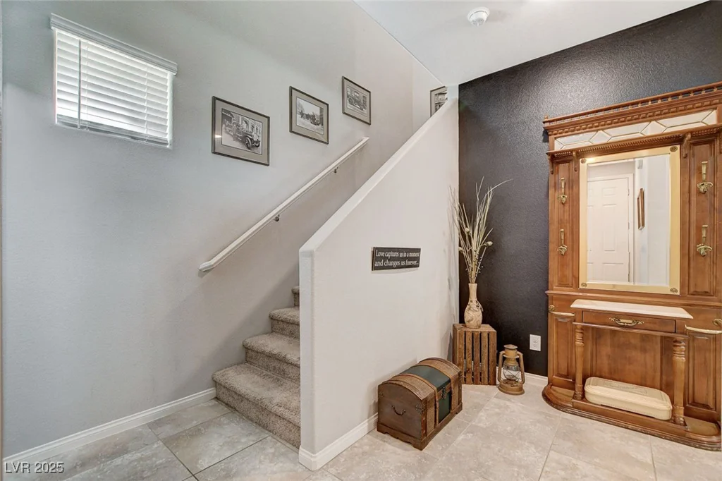 7733 Wishbone Falls, North Las Vegas, NV 89084