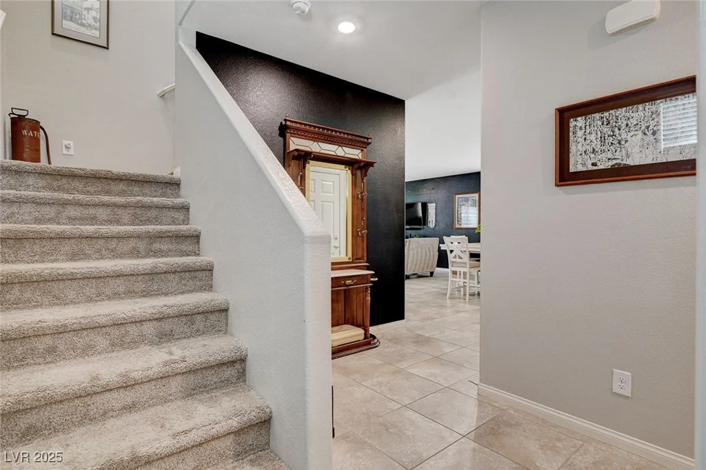 7733 Wishbone Falls, North Las Vegas, NV 89084