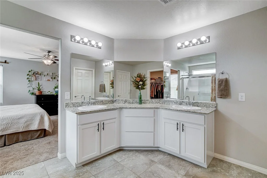 7733 Wishbone Falls, North Las Vegas, NV 89084