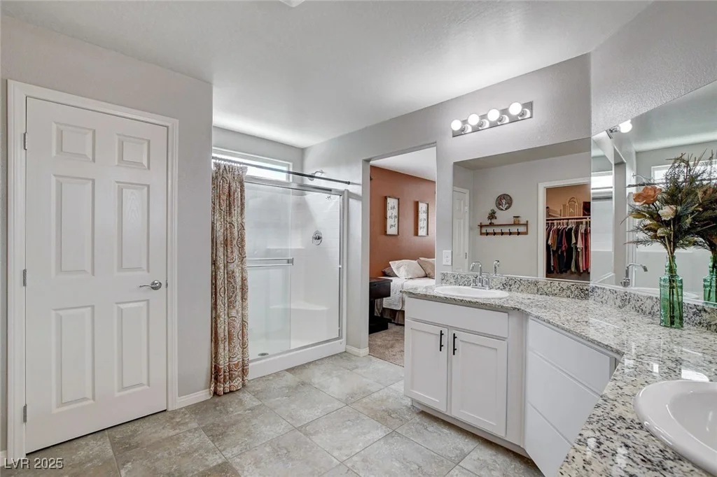 7733 Wishbone Falls, North Las Vegas, NV 89084