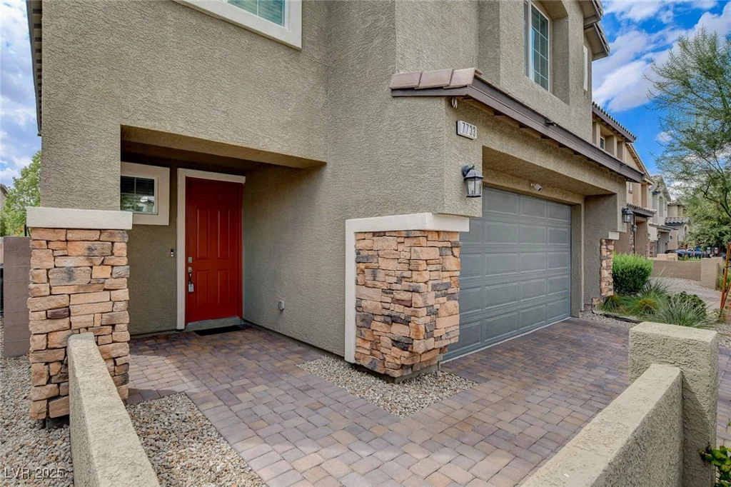 7733 Wishbone Falls, North Las Vegas, NV 89084